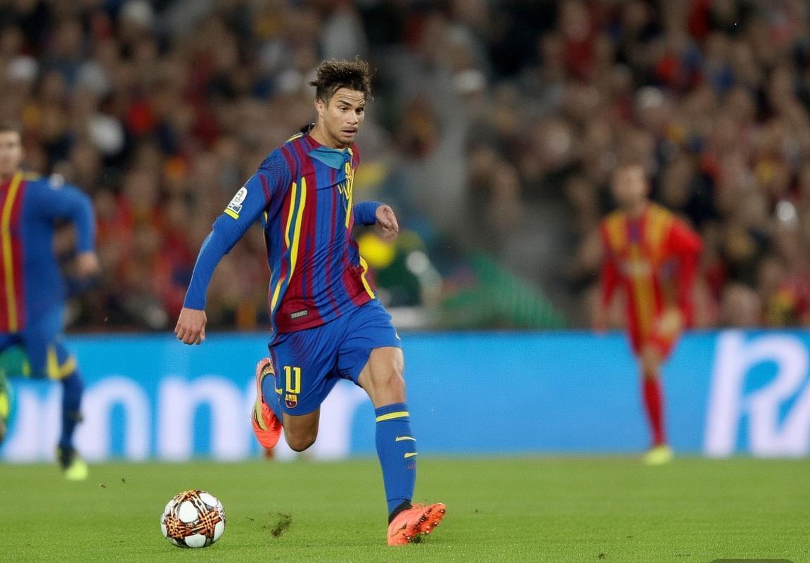 巴萨欧冠逆转拜仁：智慧战术与团队精神铸就胜利(图2)