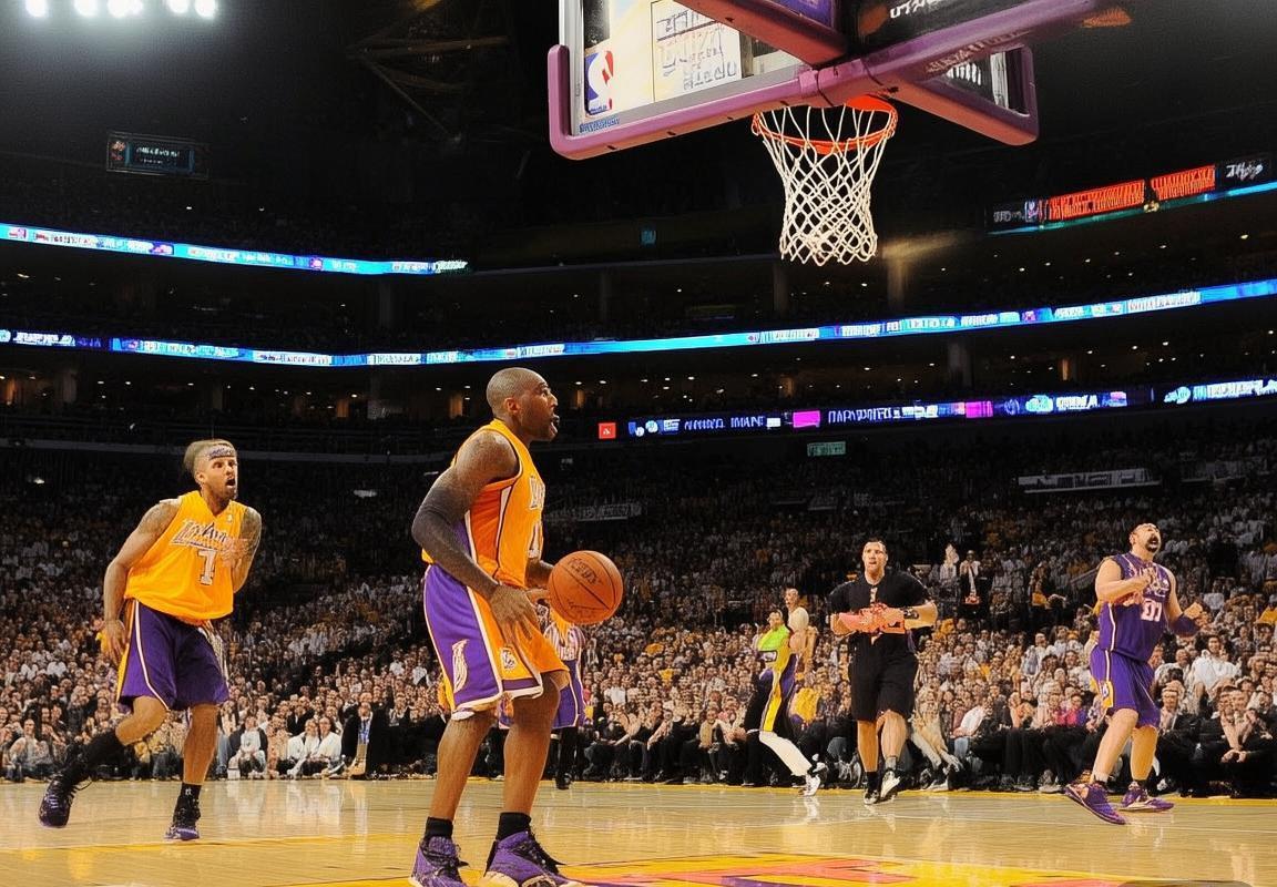 2010年NBA季后赛：湖人太阳系列赛经典对决回顾(图2)